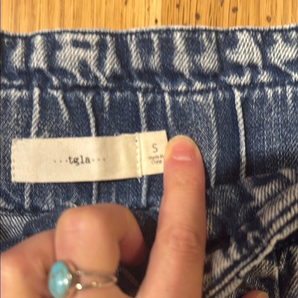 Blue High Waist Distressed Denim Shorts - Picture 4 of 9